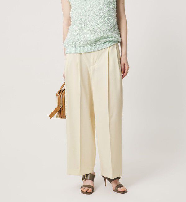 UNITED ARROWS「タック テーパード クロップド パンツ」|チノ|OFF WHITE