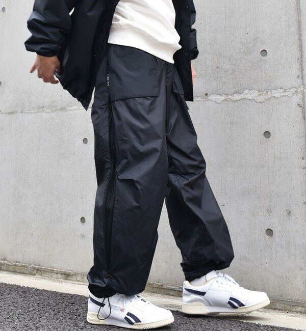 SHIPS any「SHIPS any:〈軽量 / 撥水〉PERTEX(R) &times; OCTA(R) チェンジ トラック パンツ (セットアップ対応)◇」|チノ|