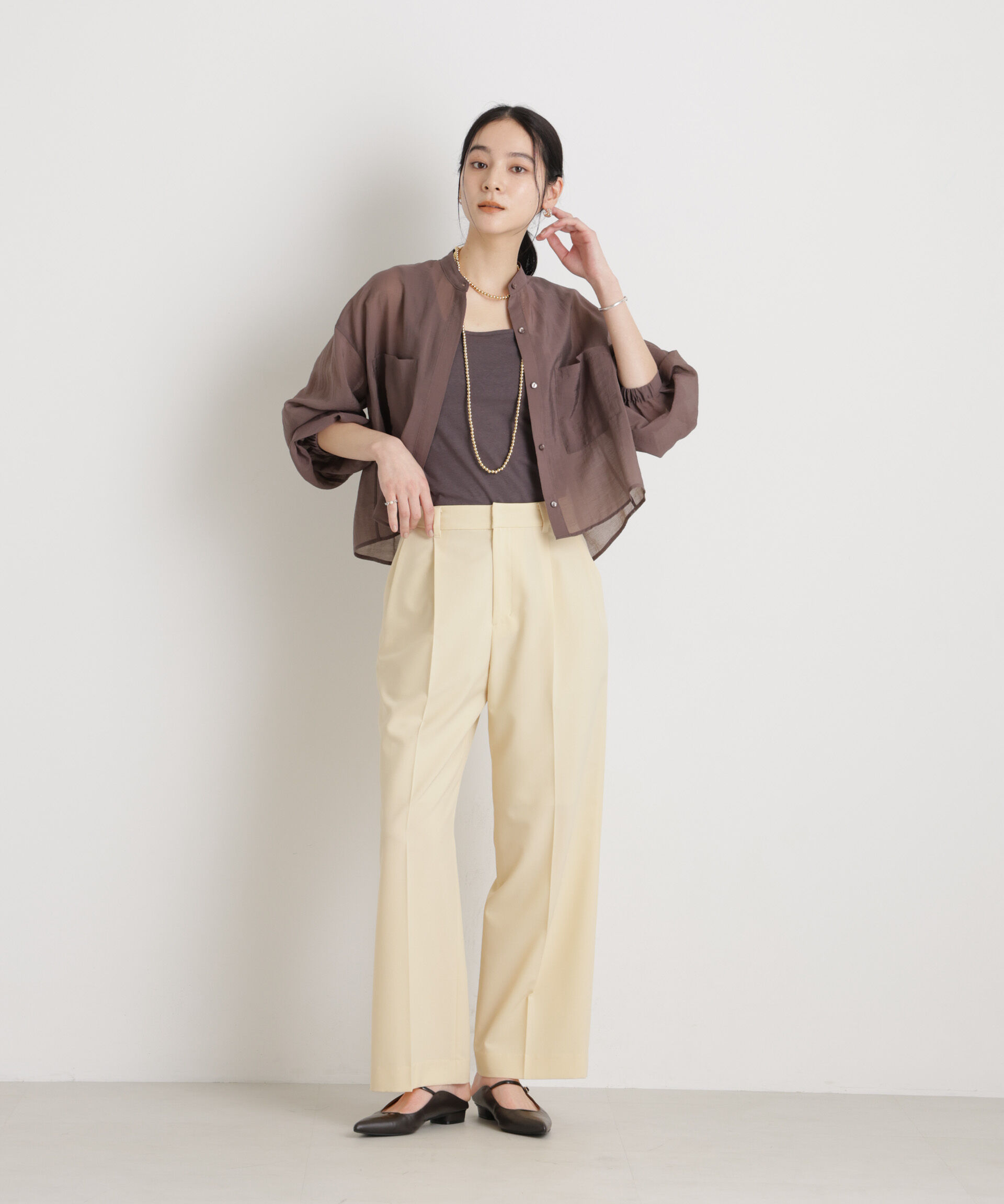 nano･universe「ライトファンクションタックセミワイドパンツ」|チノ|