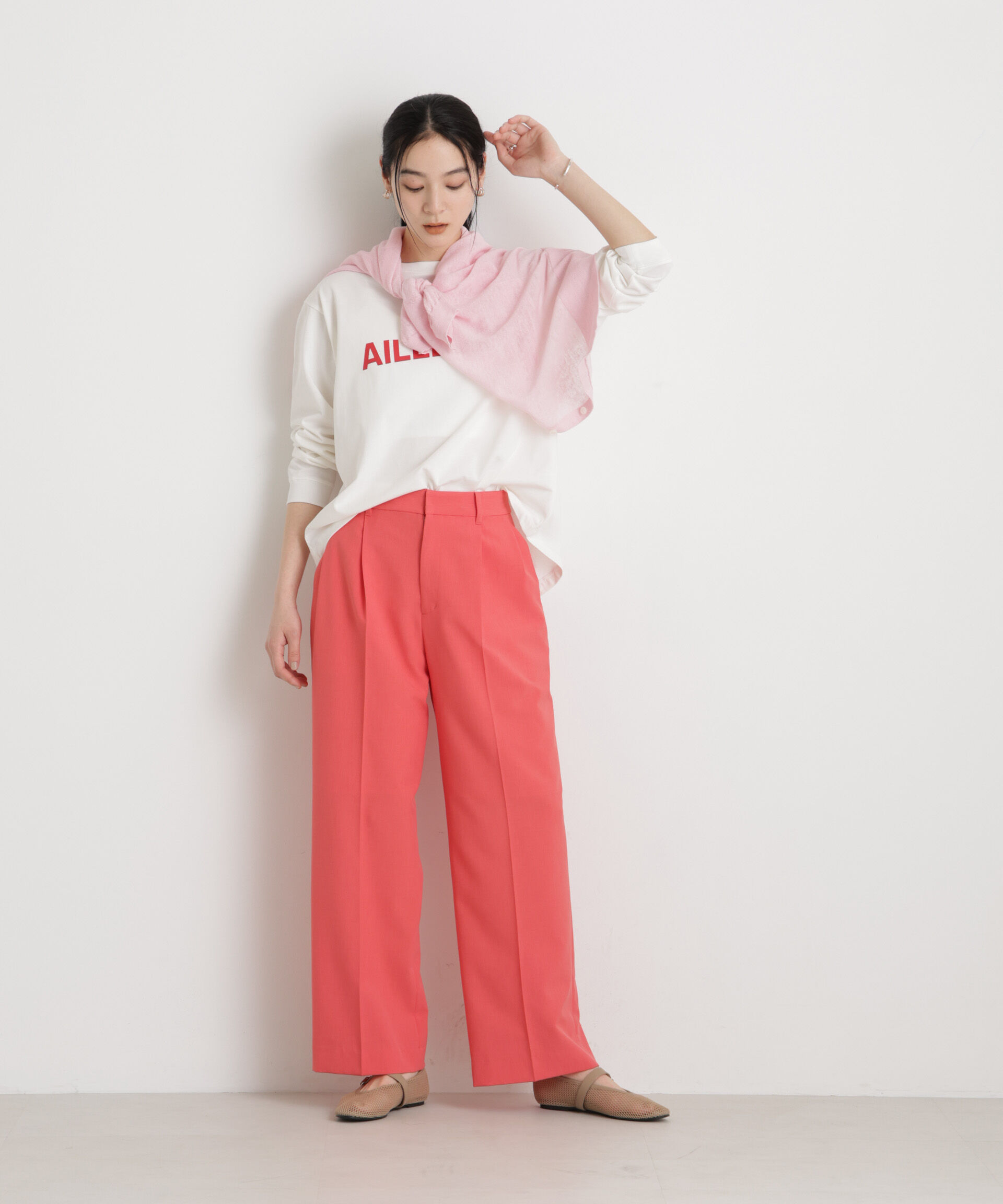 nano･universe「ライトファンクションタックセミワイドパンツ」|チノ|