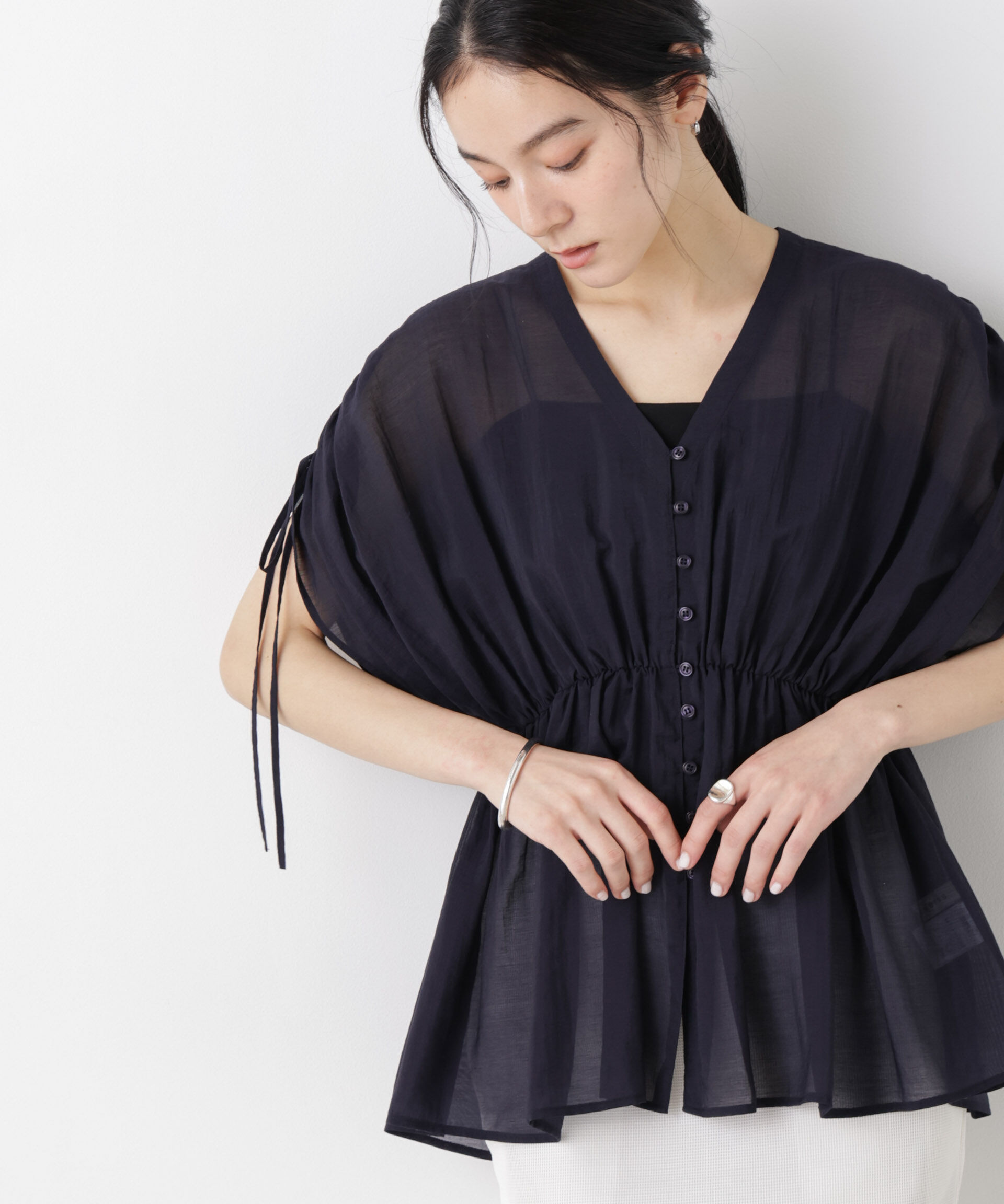 nano･universe「ギャザーペプラムシアーブラウス」|シャツ・ブラウス|
