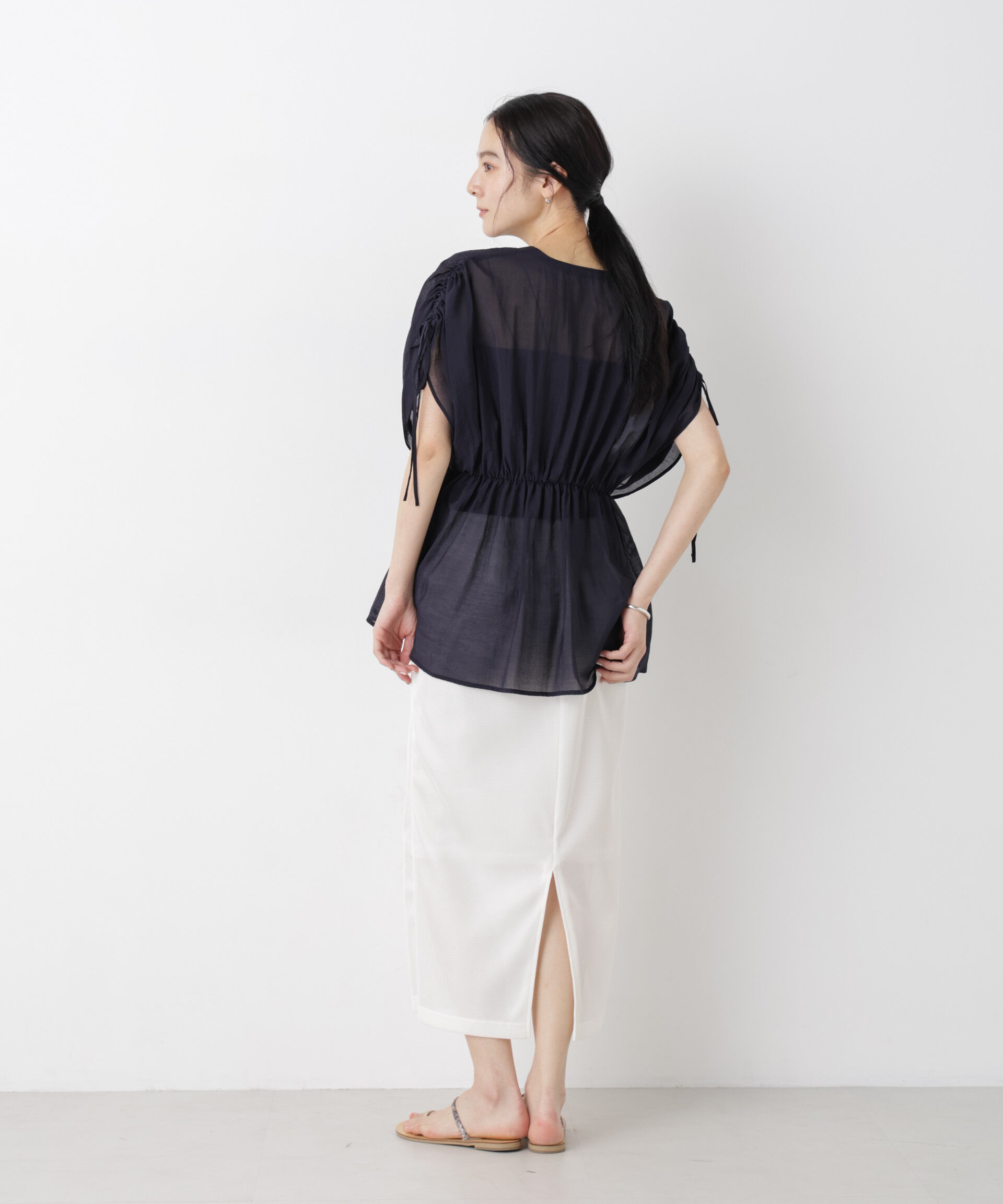 nano･universe「ギャザーペプラムシアーブラウス」|シャツ・ブラウス|