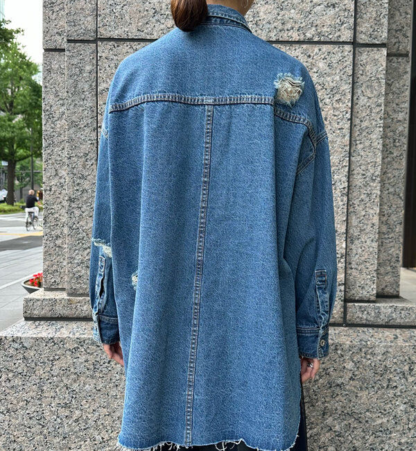  「【新色追加】ダメージデニムシャツ」|シャツ・ブラウス|