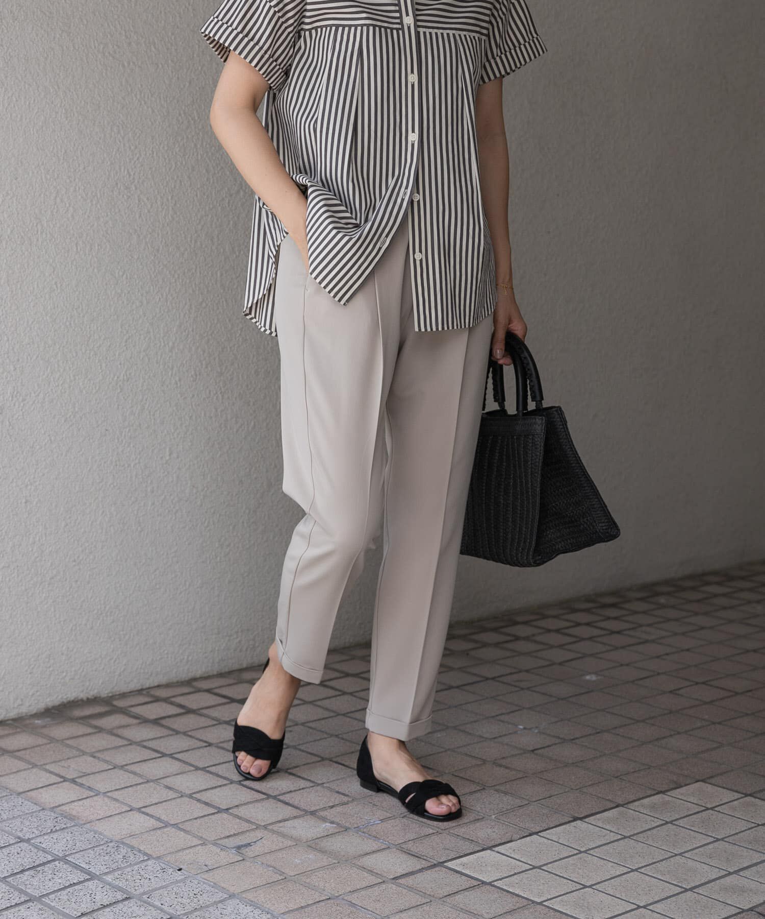 URBAN RESEARCH DOORS「ストレッチテーパードイージーパンツ」|その他|ライトベージュ