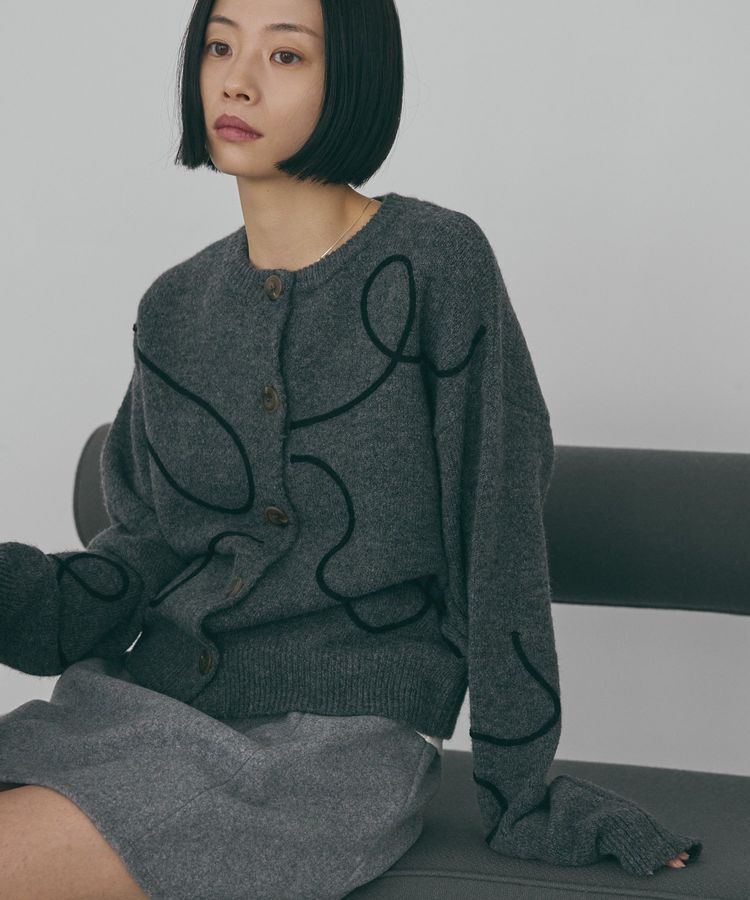 AMERICAN HOLIC「コード刺繍ショートカーディガン」|カーディガン|