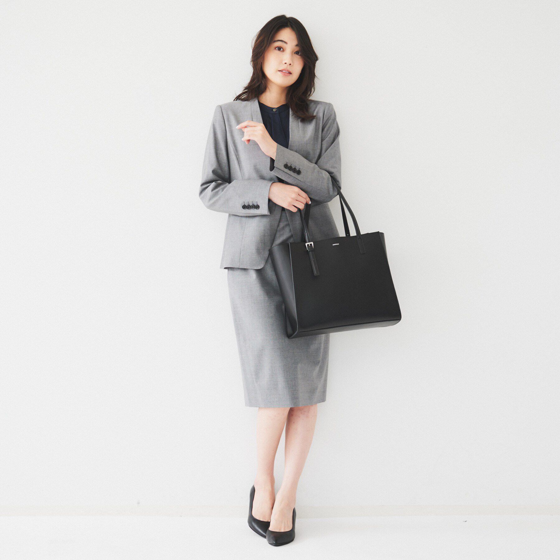 UNTITLED「【A4書類 PC収納可】エフォートレストート」|トートバッグ|