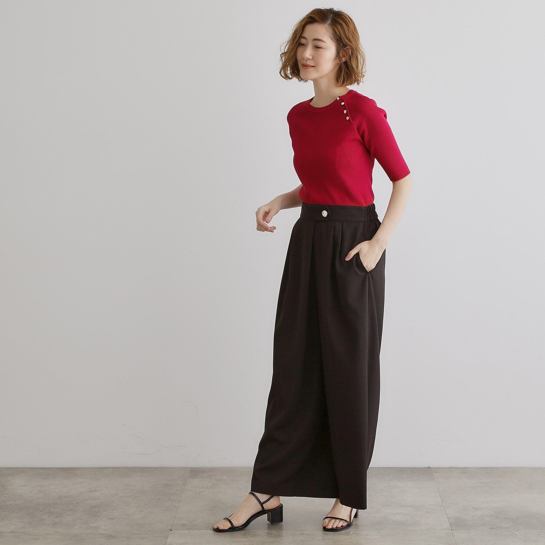 grove「【雑誌掲載】多釦ラグランリブ5分袖プルオーバー」|ニット・セーター|