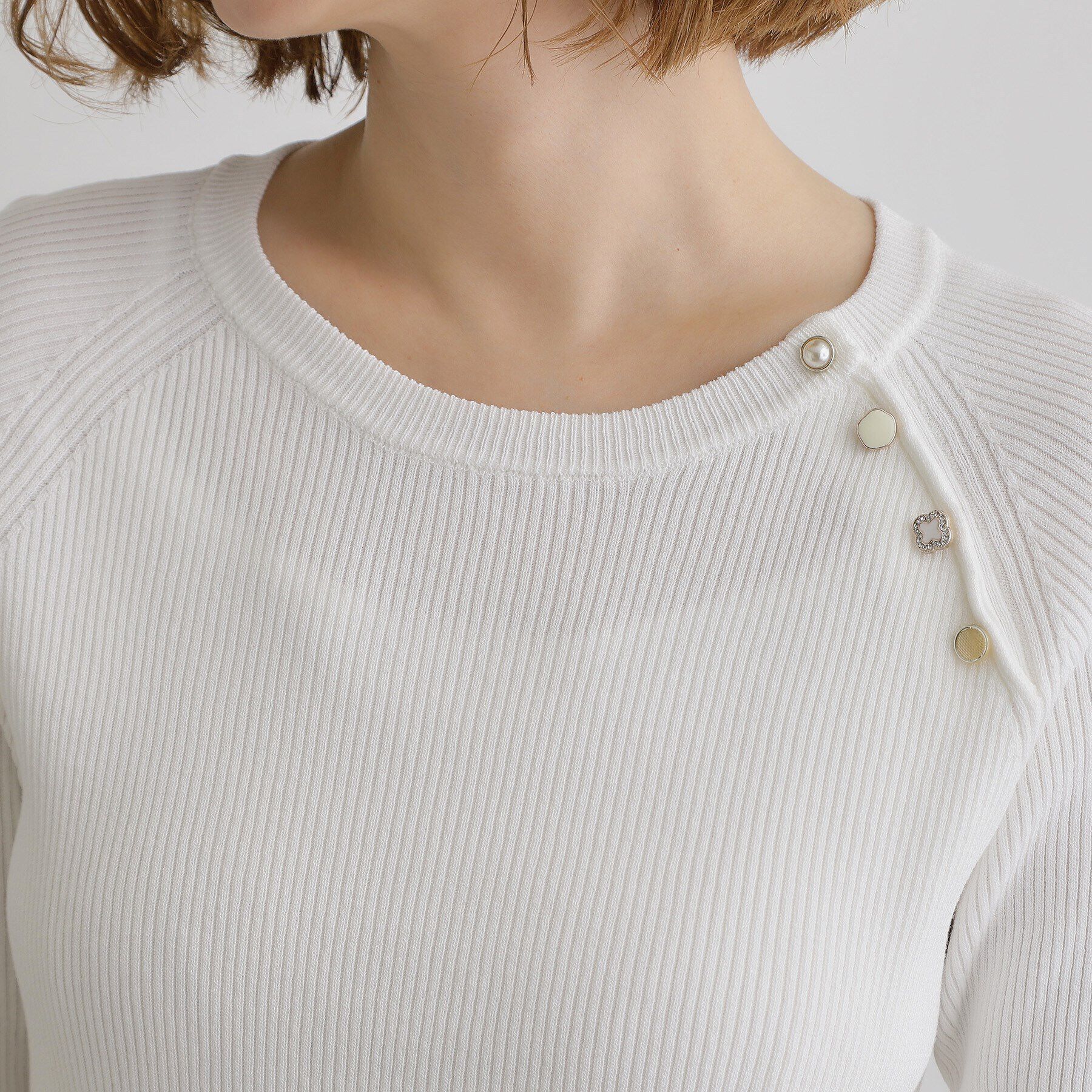 grove「【雑誌掲載】多釦ラグランリブ5分袖プルオーバー」|ニット・セーター|