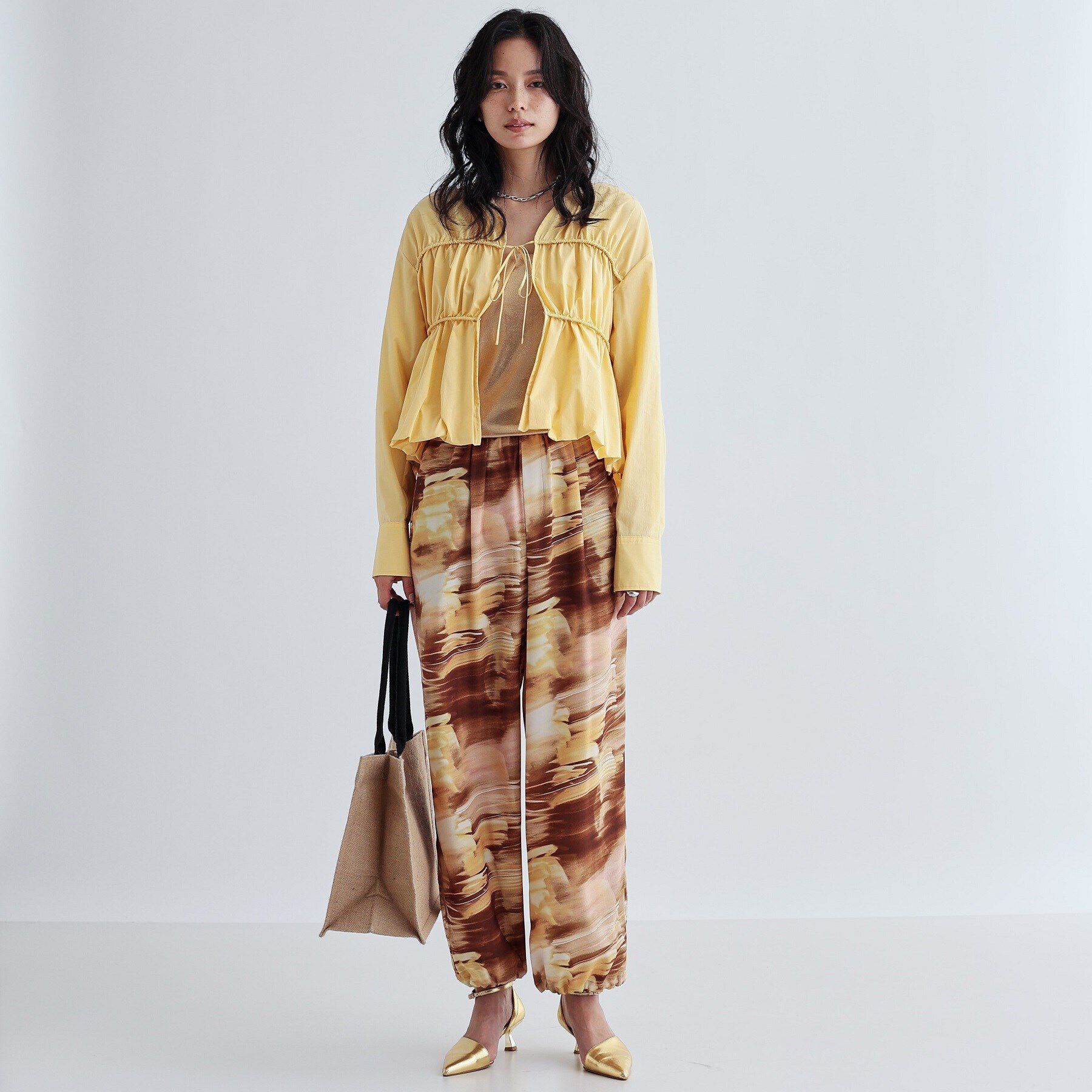 GALLEST「シャーリングギャザーブラウス【フロントボタン/前開き】」|シャツ・ブラウス|