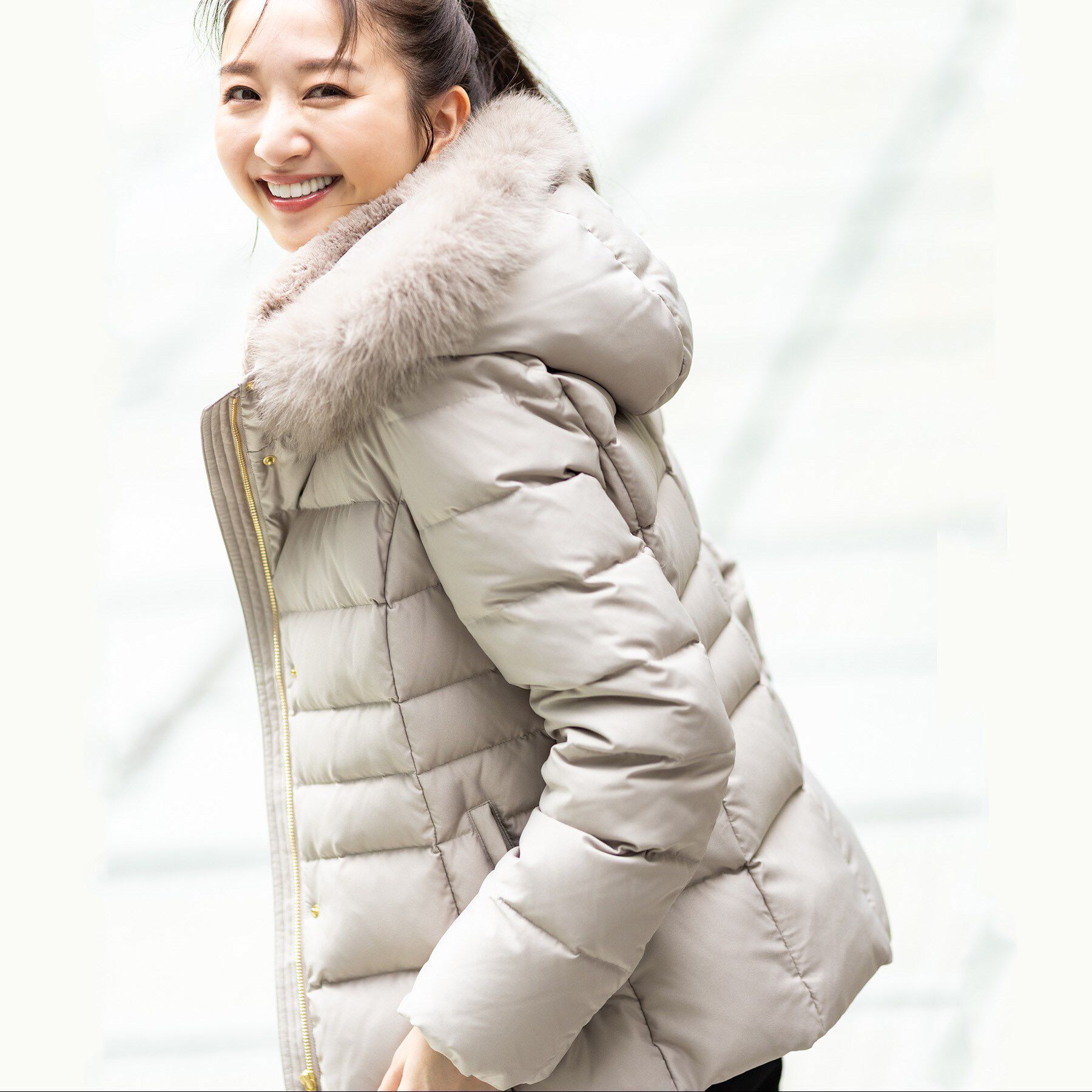 INDIVI「【名品／撥水／抗菌防臭】ショート丈リサイクルダウンコート」|ダウン|