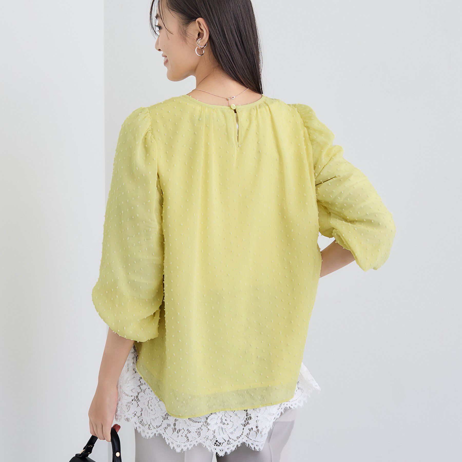 INDIVI「【袖コンシャス】シアードットブラウス」|シャツ・ブラウス|