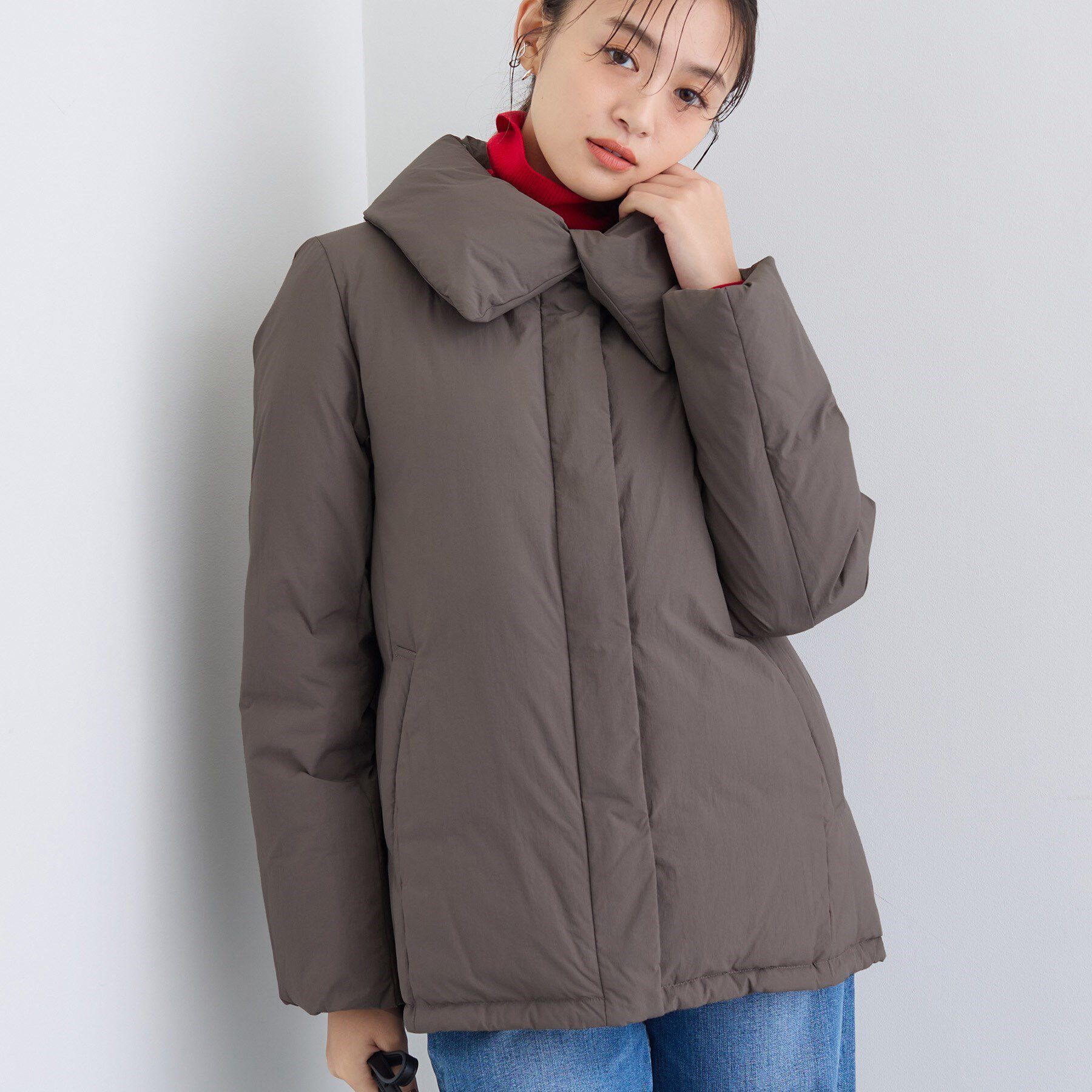 INDIVI「【撥水／洗える／デザイン衿】ステッチレス ショートダウンコート」|ダウン|