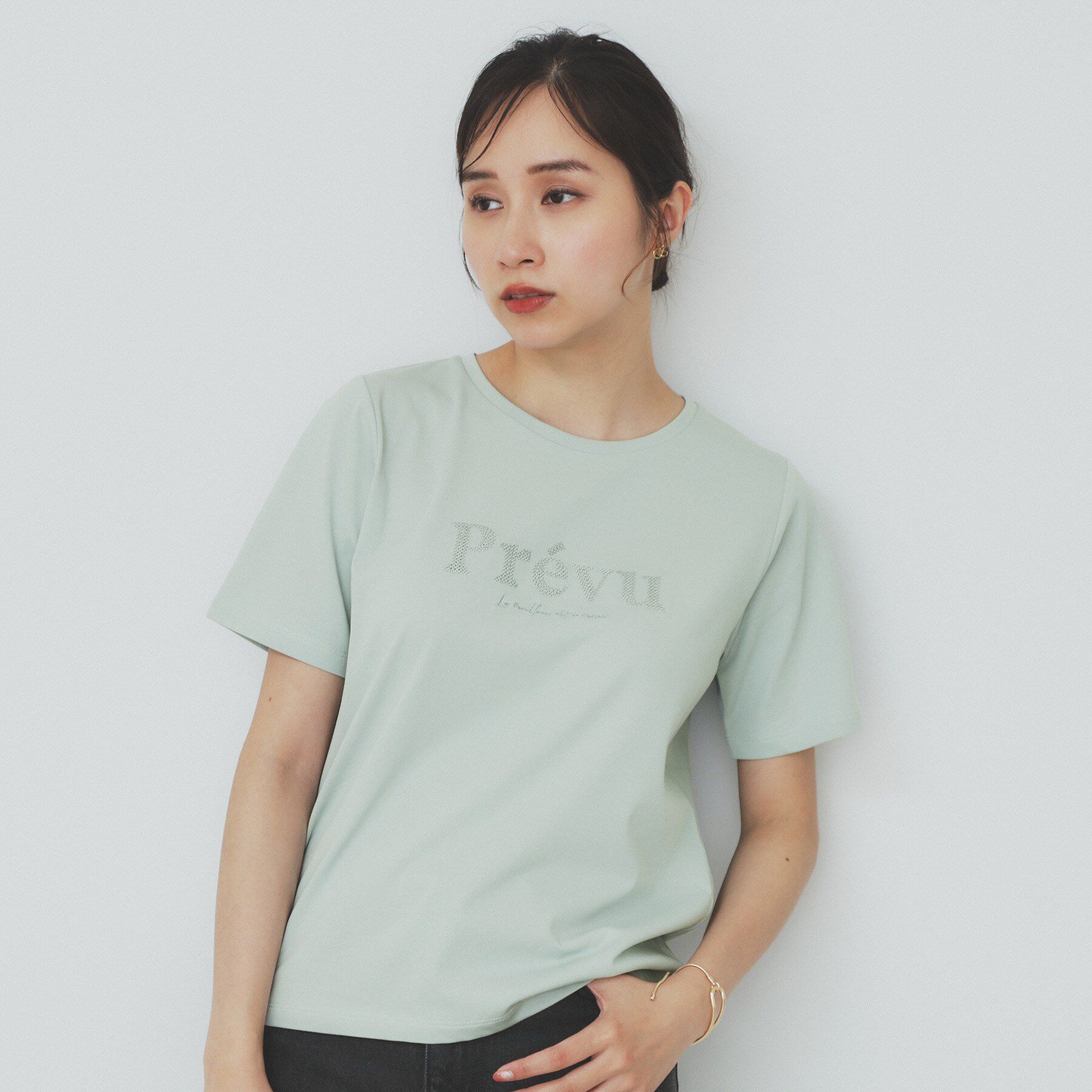 index「スパンコール刺繍ロゴTシャツ【洗濯機洗い可/接触冷感/UVケア】」|Tシャツ・カットソー|