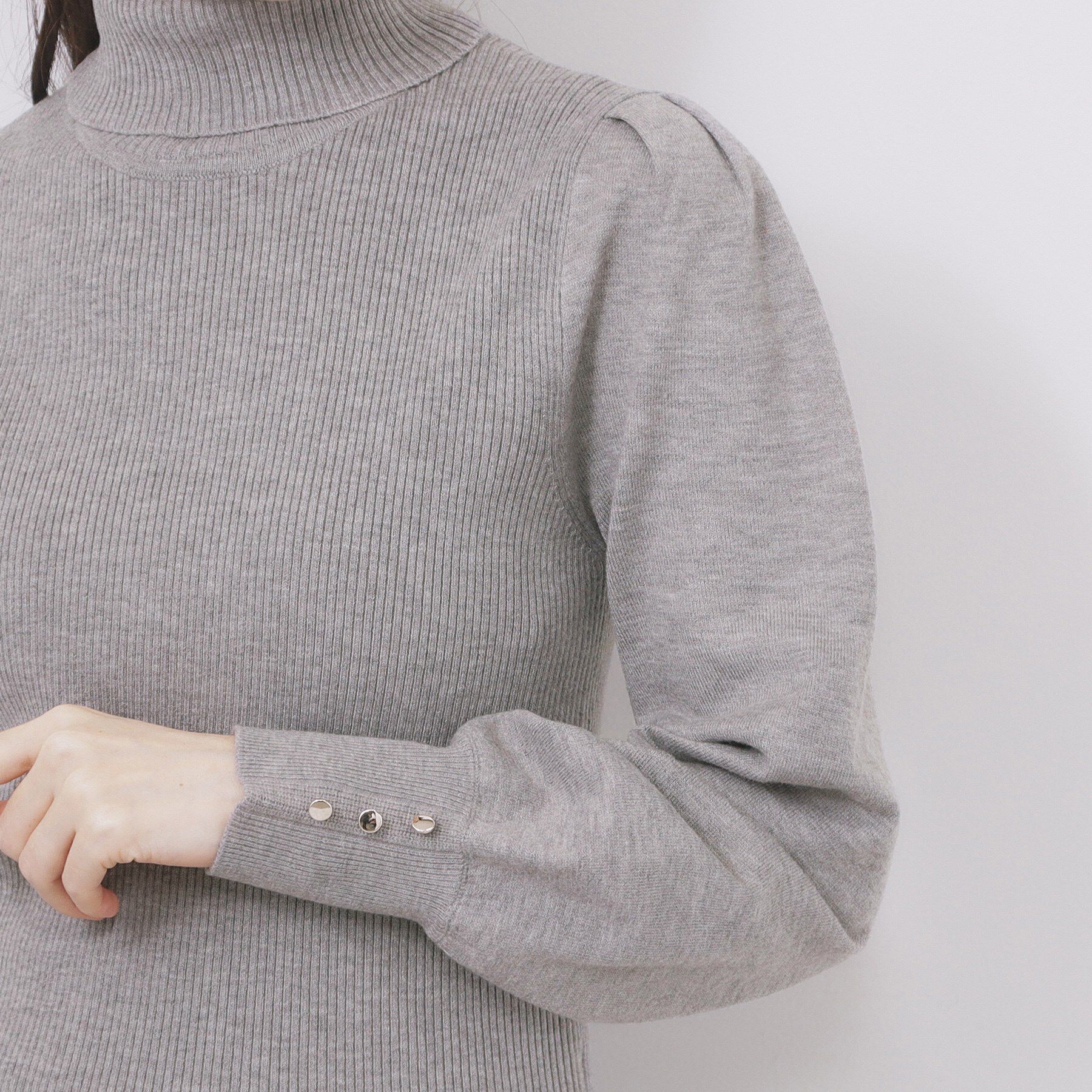 index「タートルネックタックパフスリーブニット【洗濯機OK】」|ニット・セーター|