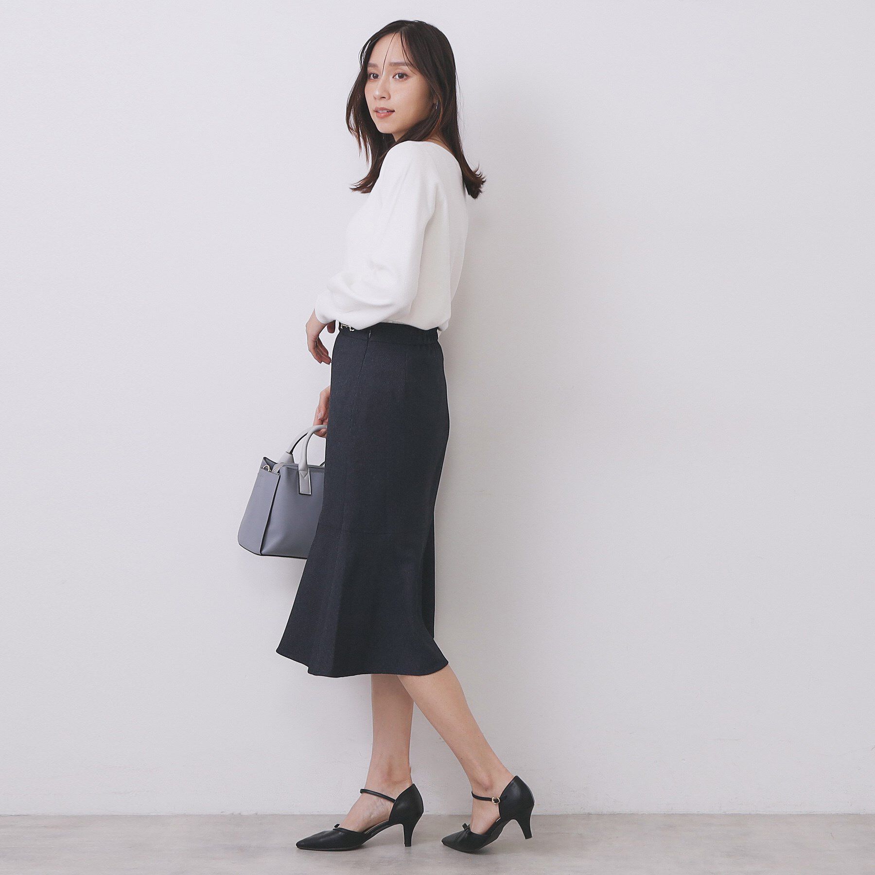 index「ラメスカラップビジューデザインニット【洗濯機OK】《6col/S～LL》」|ニット・セーター|