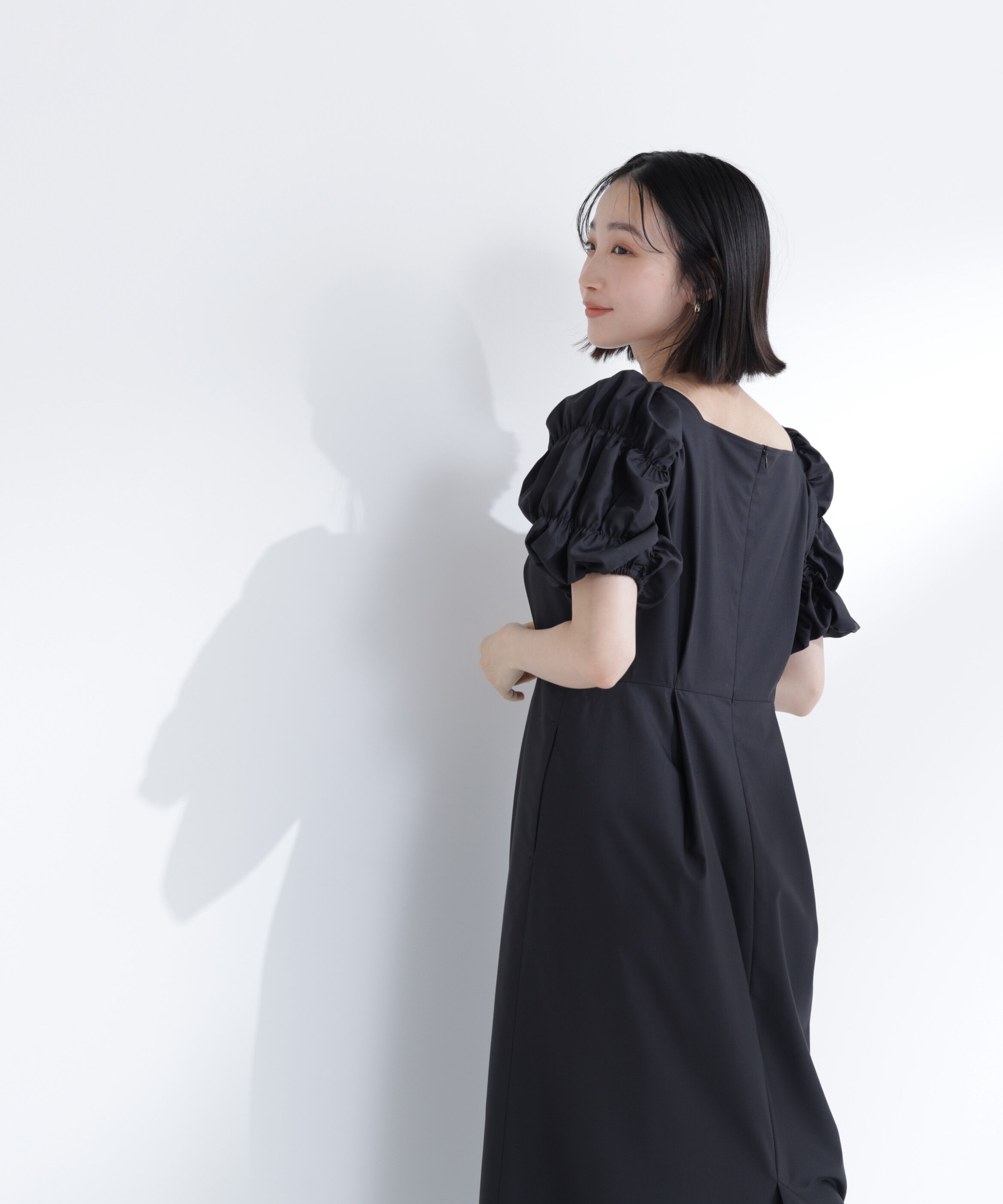  「パフィースリーブナローワンピース」|ワンピース|