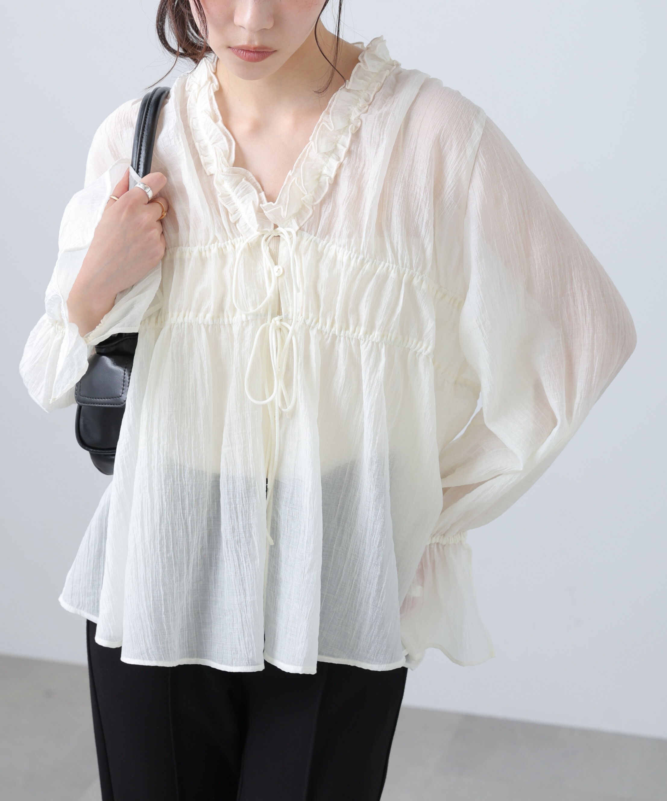  「シャーリングドロストブラウス」|シャツ・ブラウス|オフ