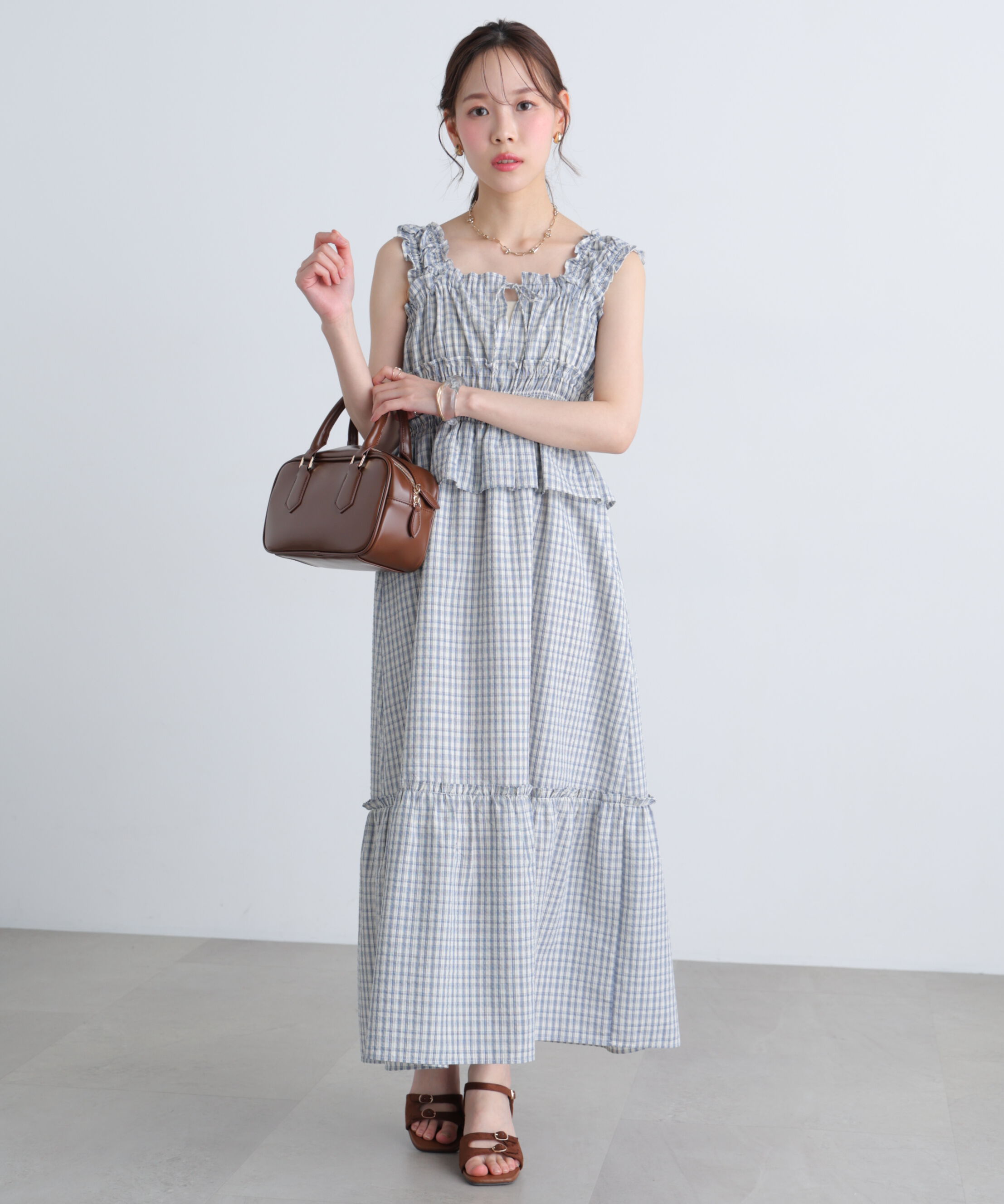  「シャーリングティアードチェックキャミワンピース」|ワンピース|