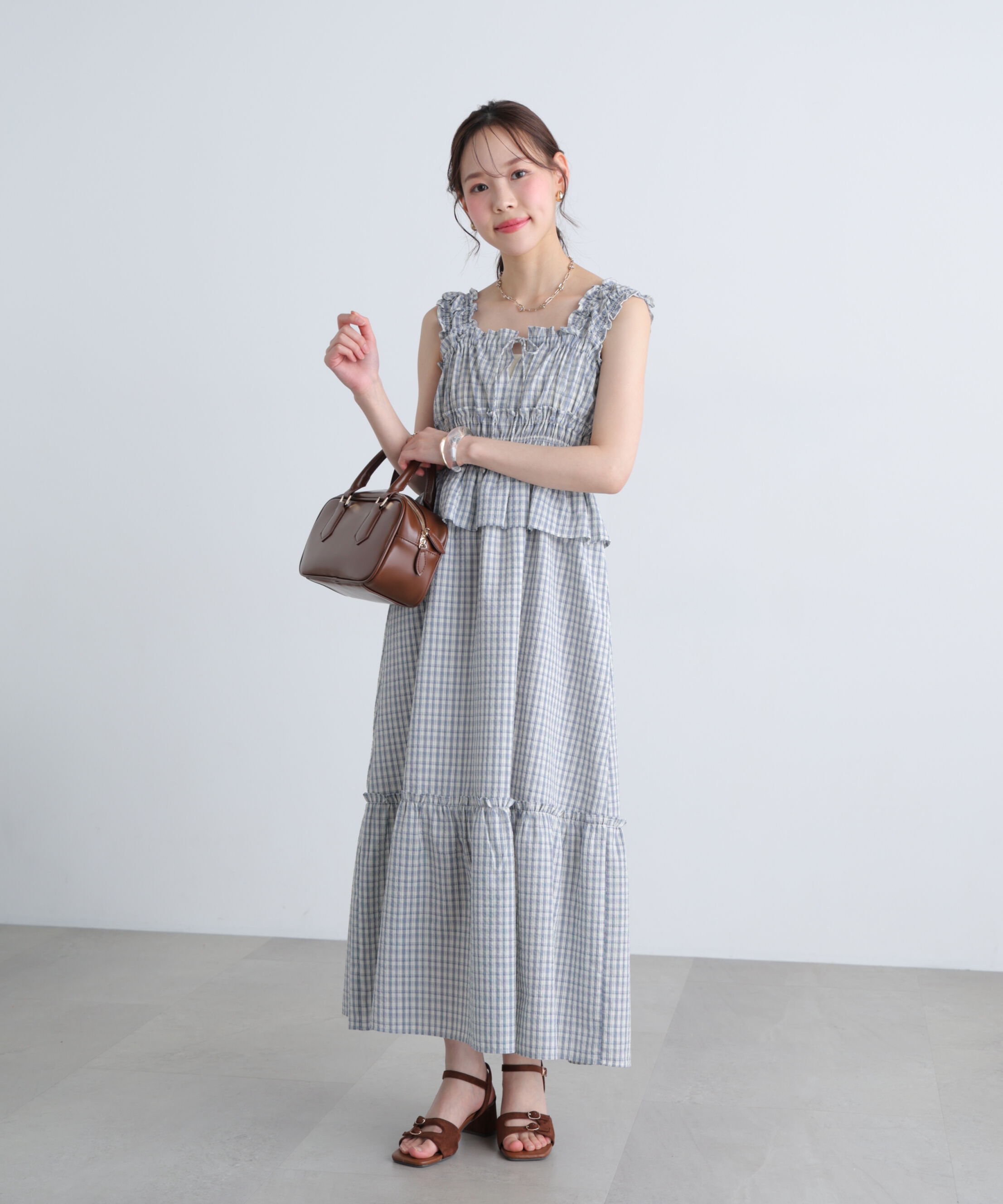  「シャーリングティアードチェックキャミワンピース」|ワンピース|