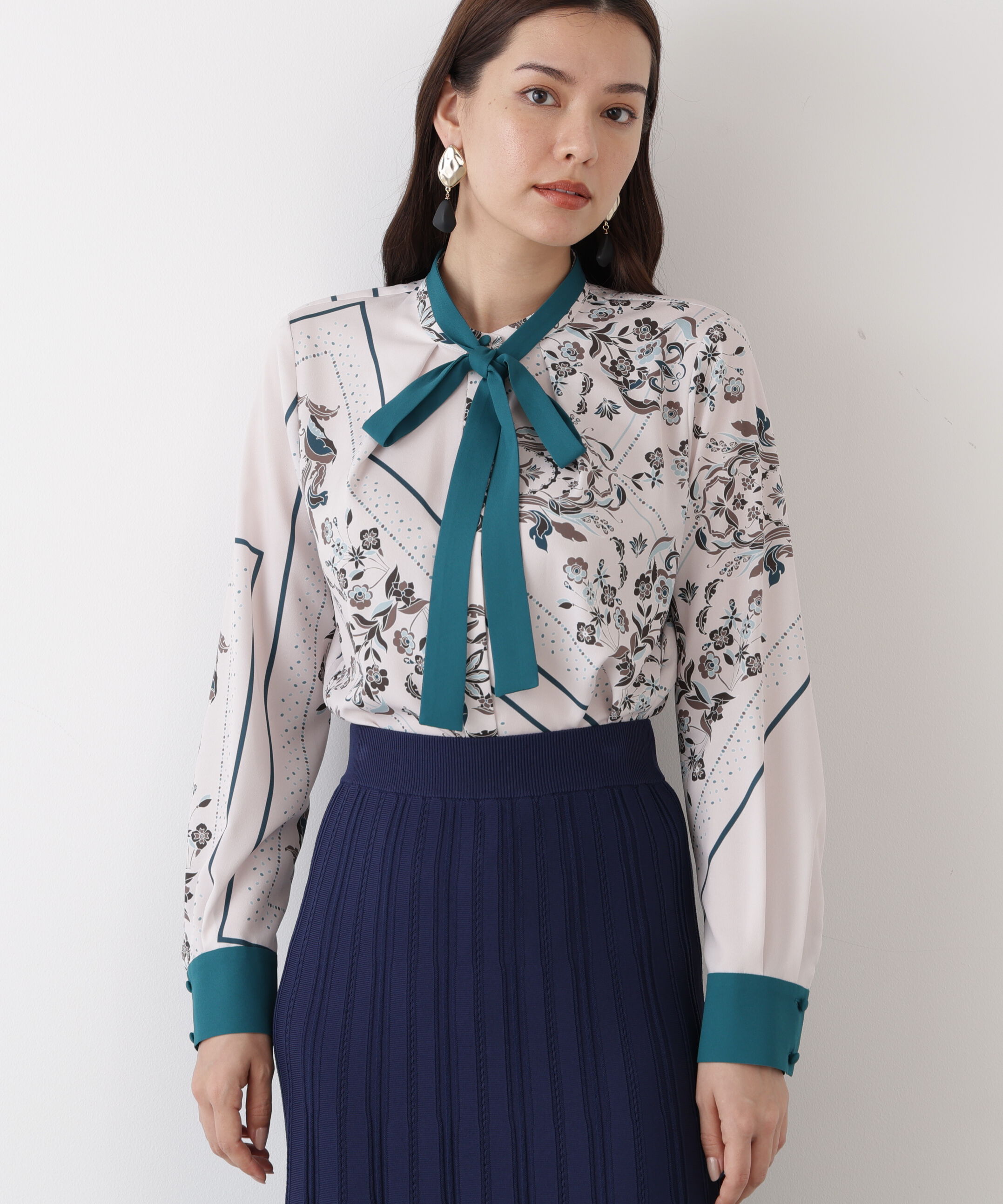  「◆フローラルスカーフプリントブラウス」|シャツ・ブラウス|