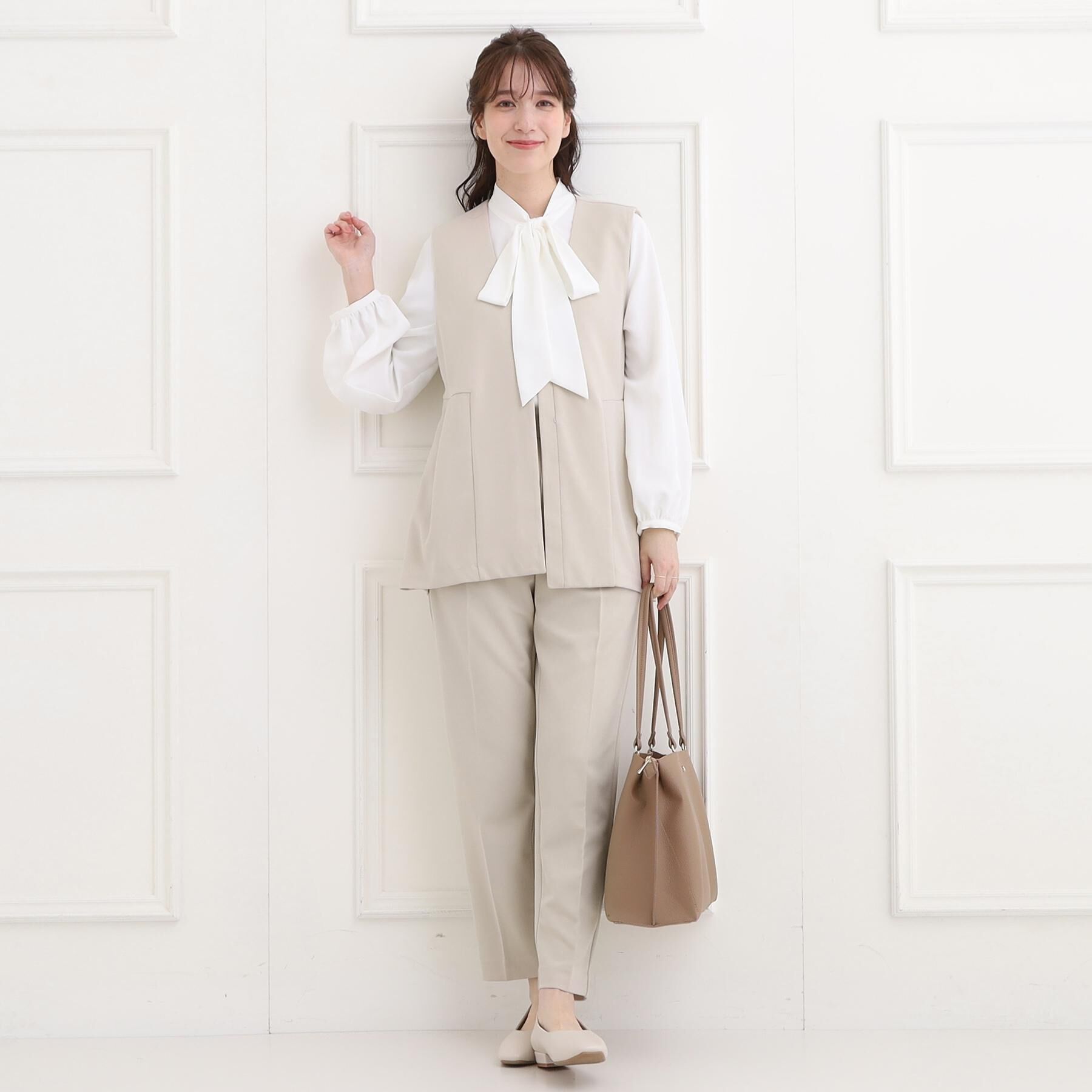 SHOO･LA･RUE「【洗濯機可/セットアップ可/S-3L】きちんと楽に。カットジョーゼット ペプラムジレ」|ベスト・ジレ|