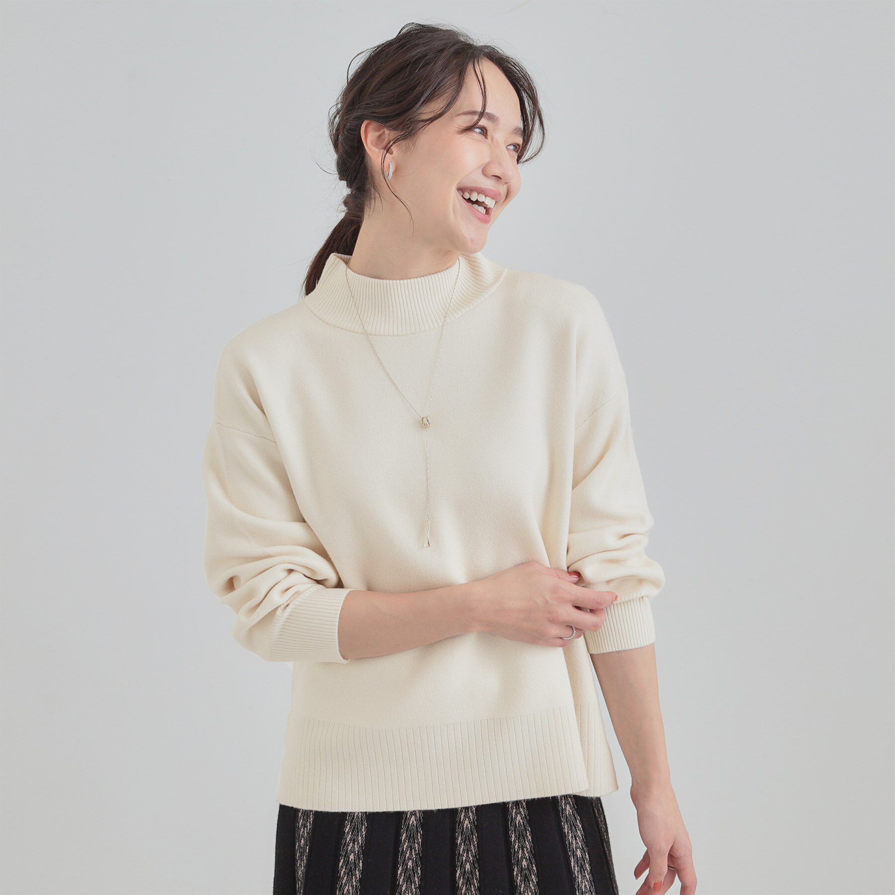 SHOO･LA･RUE「【洗濯機可/S-LL】厚すぎない　ゆったりシンプルもちもちニット」|ニット・セーター|