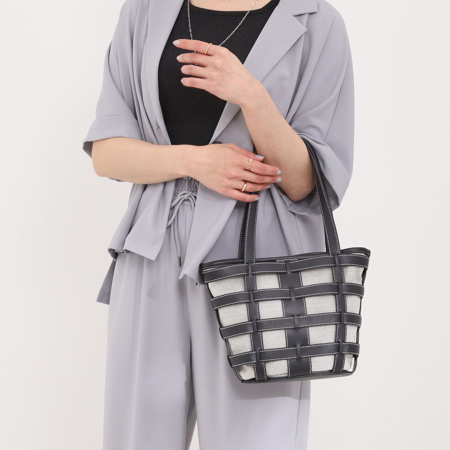 SHOO･LA･RUE「格子レイヤードトートバッグ」|トートバッグ|ブラック(019)