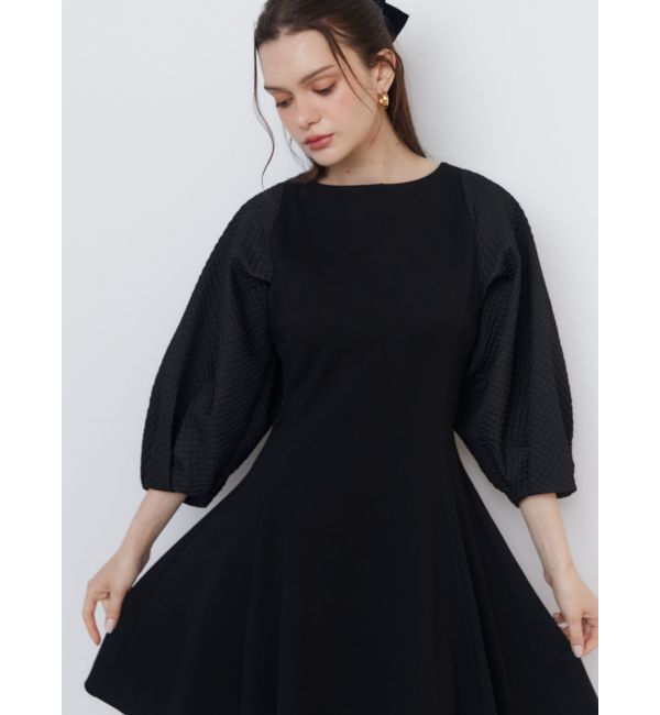 CALNAMUR「EMBOSSMENT SLEEVE MINI OP/エンボスメントスリーブミニワンピース」|ワンピース|