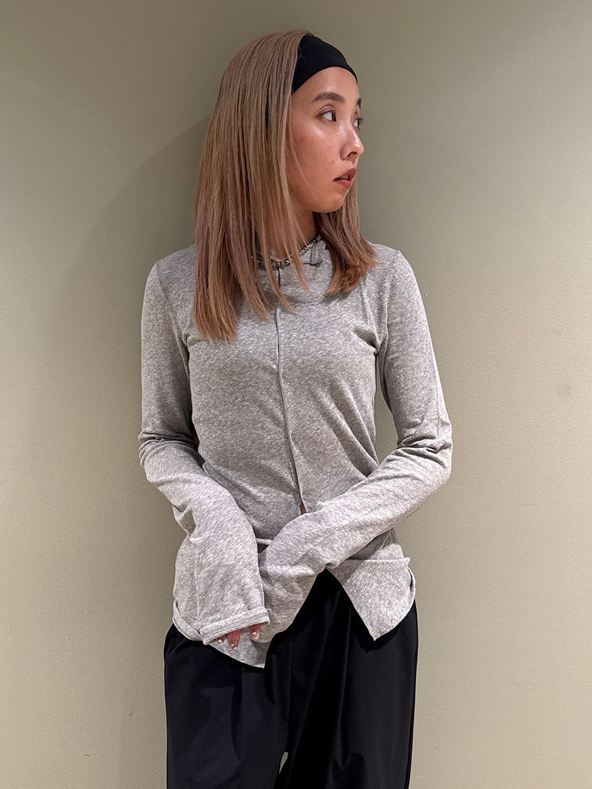 emmi atelier「【ONLINE限定カラーあり】2wayスラブ天竺カットソー」|Tシャツ・カットソー|