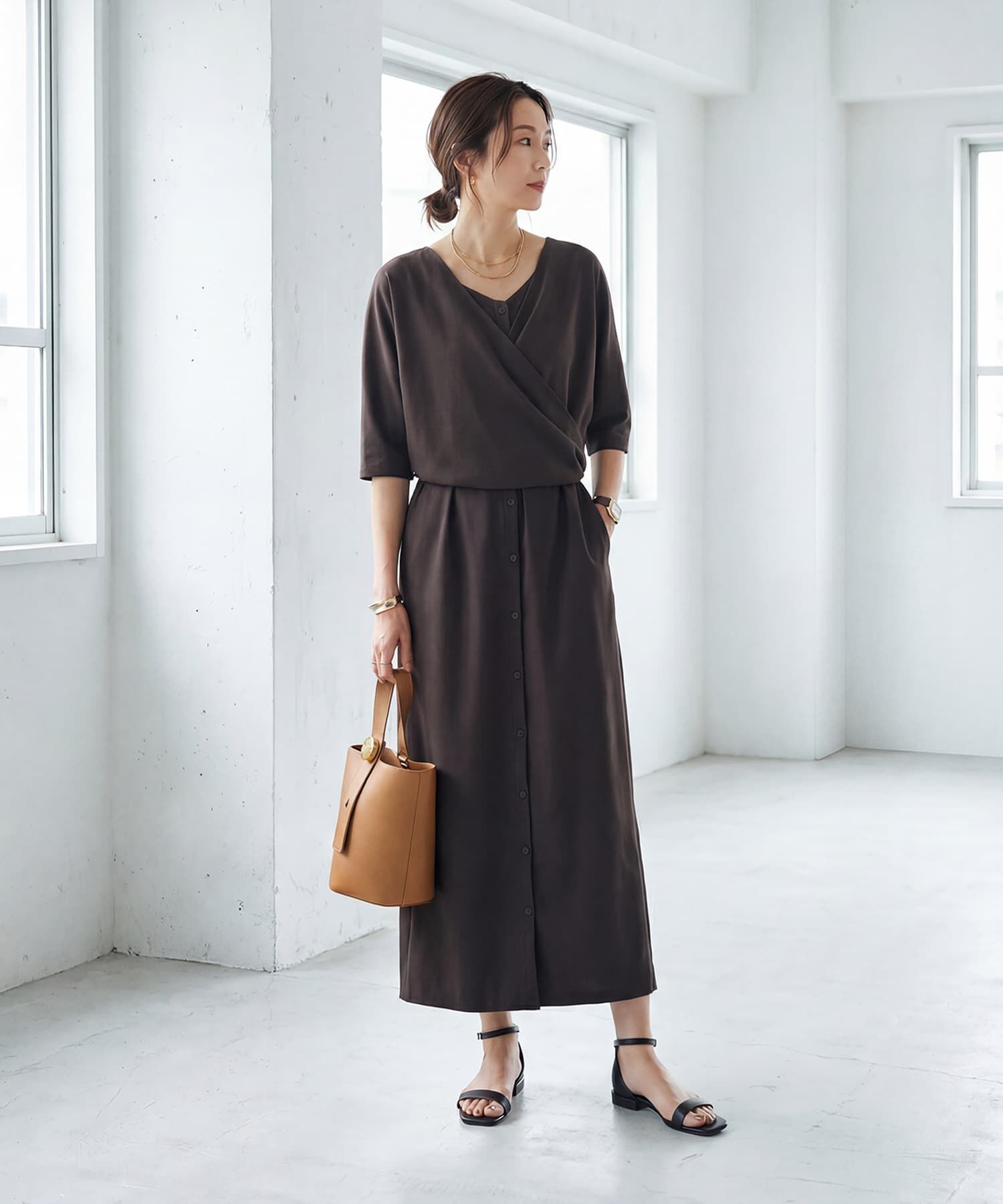 STYLE DELI「【LUXE】カシュクールみたいに結ぶワンピース」|ワンピース|チョコレート
