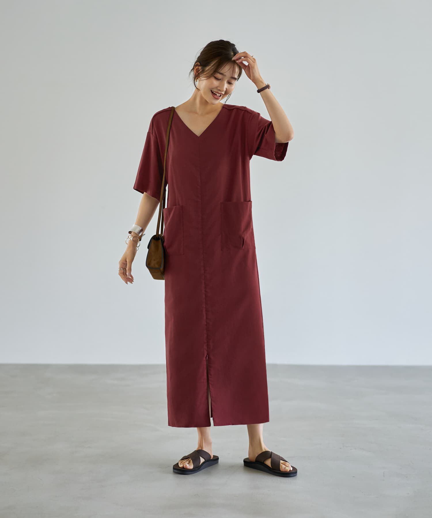 STYLE DELI「ファスナースリット麻混Vネックワンピース」|ワンピース|