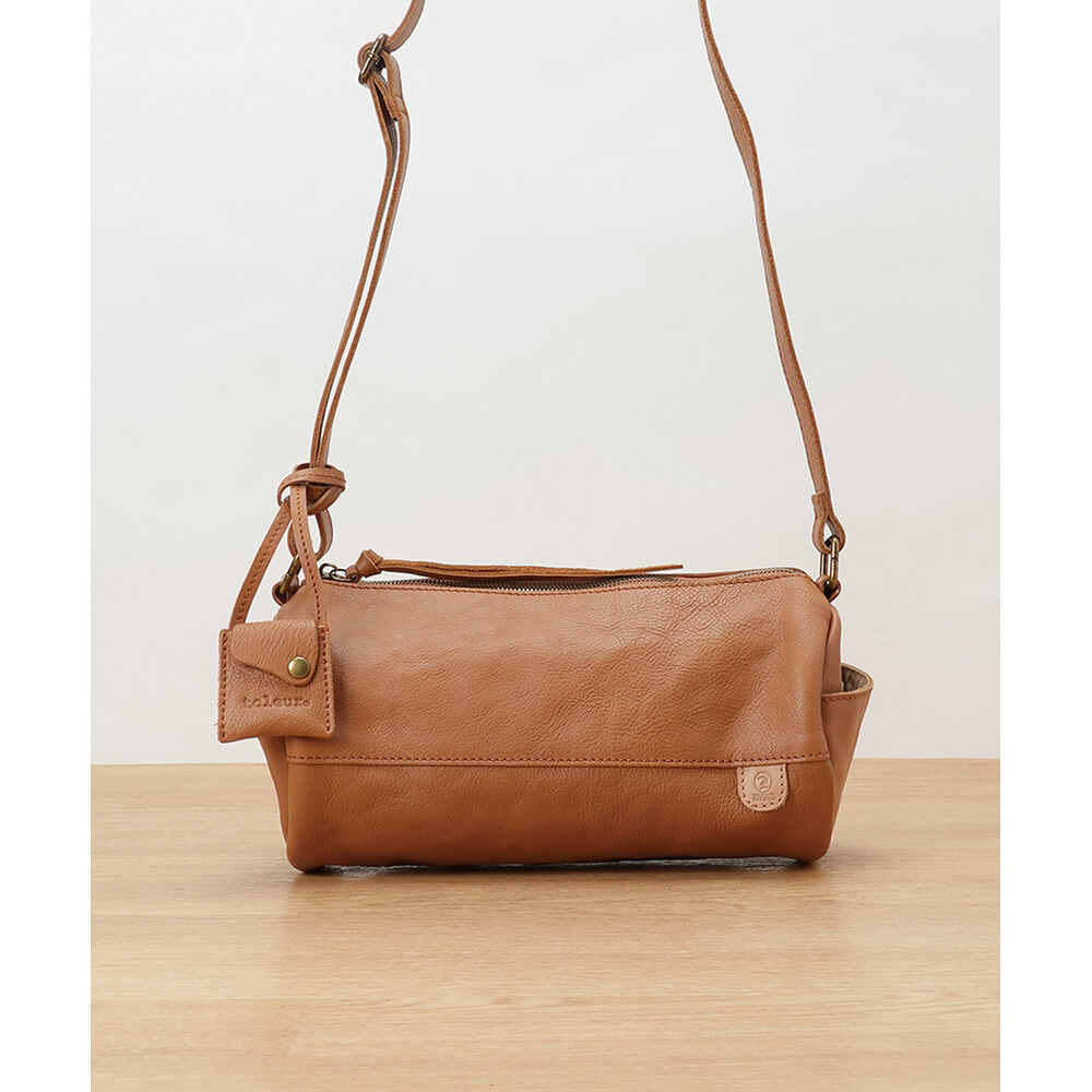 BACKYARD FAMILY「toleur ショルダーバッグ 11881 トーラ 通販 ショルダーバック ショルダー バッグ」|ショルダー・メッセンジャー|ブラウン1