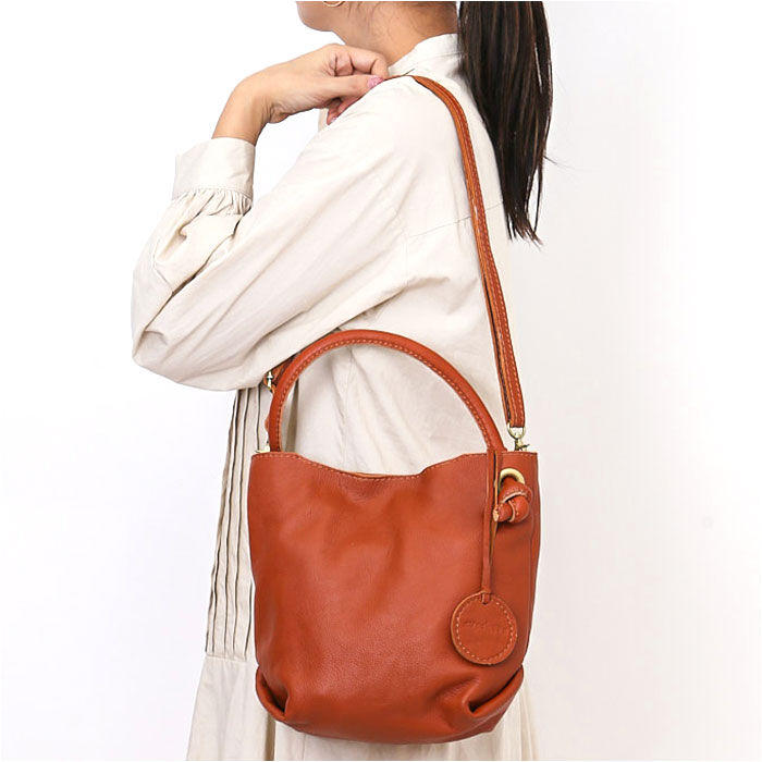 BACKYARD FAMILY「zucchero ズッケロ バッグ 49860 通販 ショルダーバッグ 斜めがけ 革 ハンドバッグ」|その他|