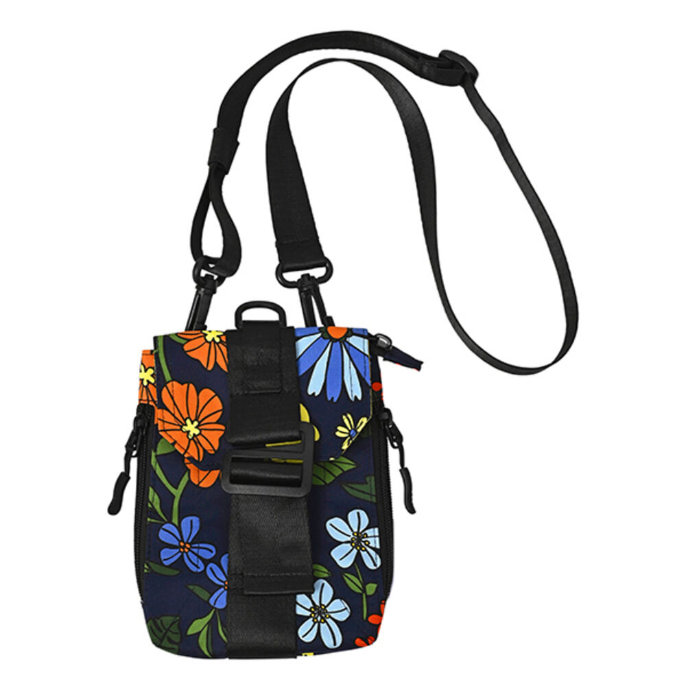 KiU「ポシェットレディース 斜めがけ 通販 ショルダーバッグ 斜め掛けバッグ ミニバッグ シンプル」|ショルダー・メッセンジャー|ブラック1