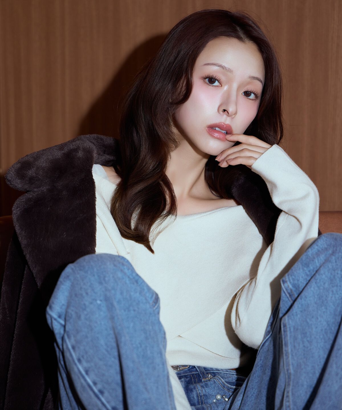 アンドクチュール「クロスネックプルオーバー」|ニット・セーター|