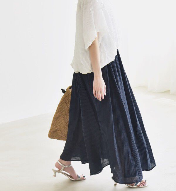 quaranciel「quaranciel:〈洗濯機可能〉シアー ストライプ ギャザーフレア スカート & ブラウス セット」|ワンピース|ホワイト