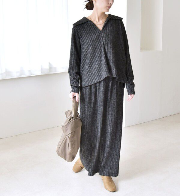 quaranciel「《予約》quaranciel:〈手洗い可能〉ポリエステル ベロア スキッパー ニット &  Iライン スカート」|ワンピース|