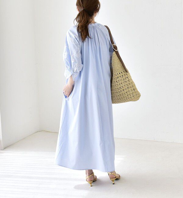 quaranciel「《予約》quaranciel:〈洗濯機可能〉ストライプ フラワー刺繍 スキッパー シャツ ワンピース」|ワンピース|