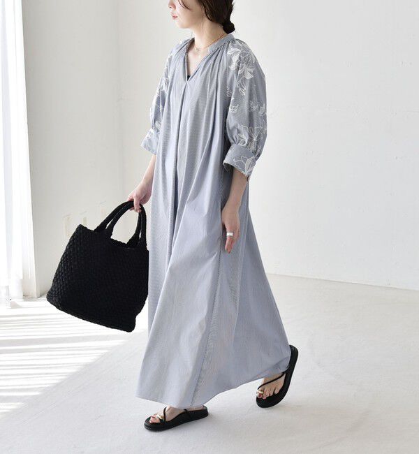 quaranciel「《予約》quaranciel:〈洗濯機可能〉ストライプ フラワー刺繍 スキッパー シャツ ワンピース」|ワンピース|