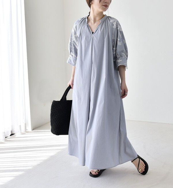 quaranciel「《予約》quaranciel:〈洗濯機可能〉ストライプ フラワー刺繍 スキッパー シャツ ワンピース」|ワンピース|