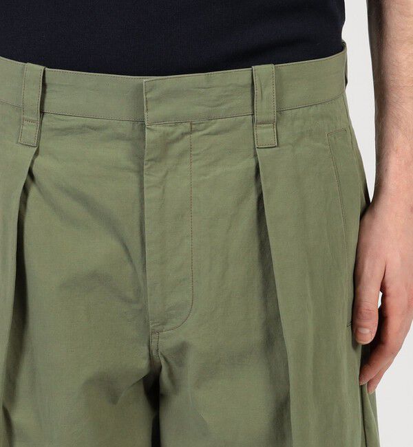 TOMORROWLAND MENS「コットンリネンスラブ 1プリーツカーブパンツ」|チノ|