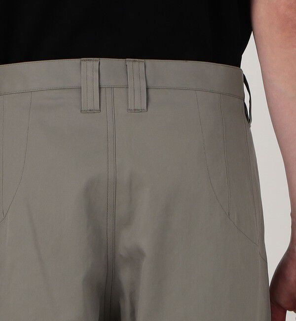 TOMORROWLAND MENS「60/2コットンギャバジン 1タックペグトップパンツ」|チノ|