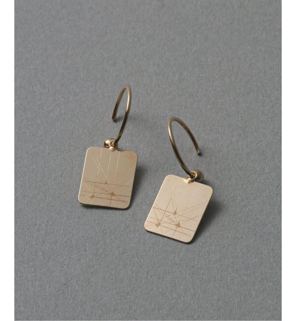 Lilas by Spick&Span「ライトラインプレートピアス K10（両耳）」|ピアス|