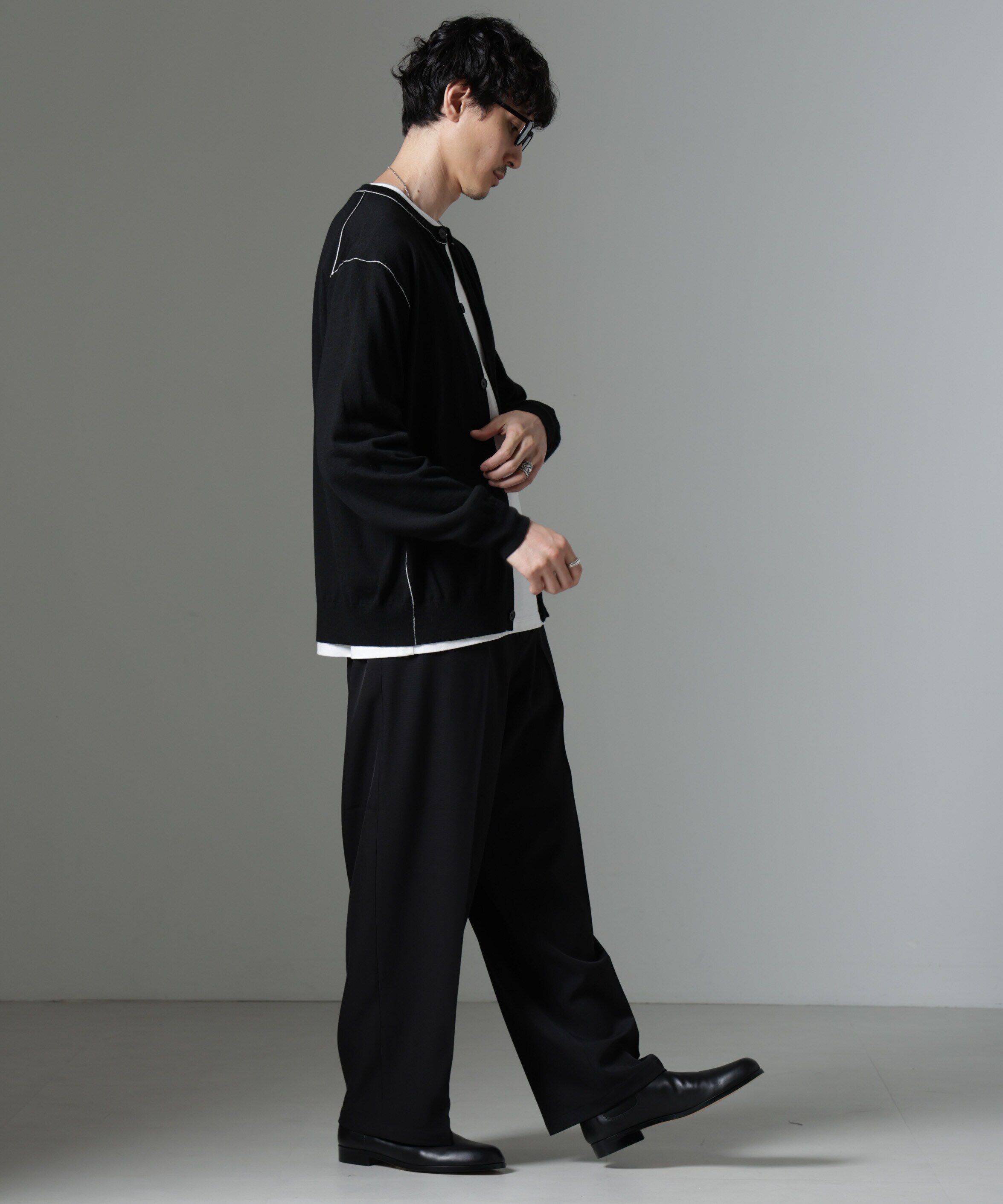 nano･universe「コントラストラインクルーネックカーディガン」|ニット・セーター|