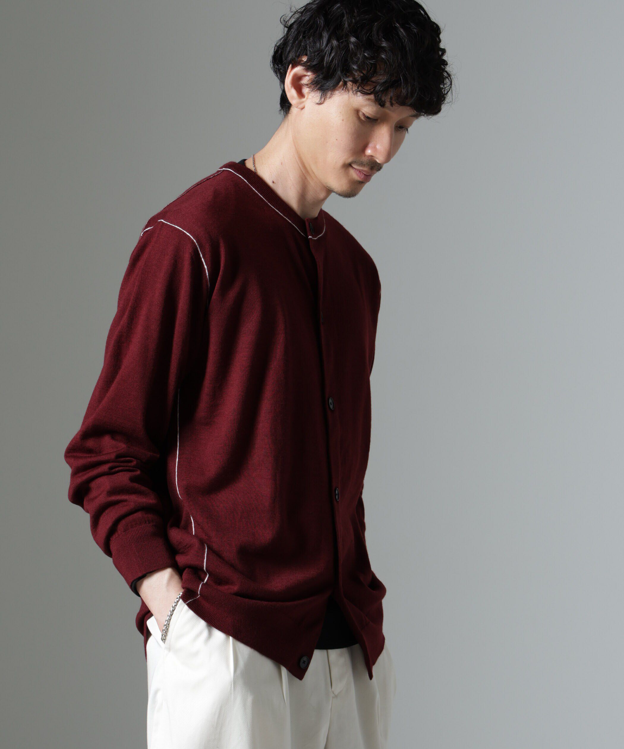 nano･universe「コントラストラインクルーネックカーディガン」|ニット・セーター|