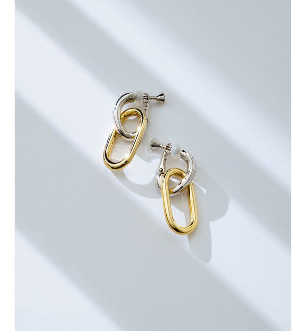 23区「【VERY・Oggi掲載】コンビカラー オーバル イヤリング」|イヤリング|ゴールド系