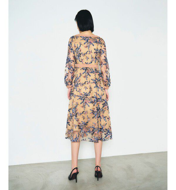 GRACE CONTINENTAL「フラワー刺繍フレアワンピース」|ワンピース|