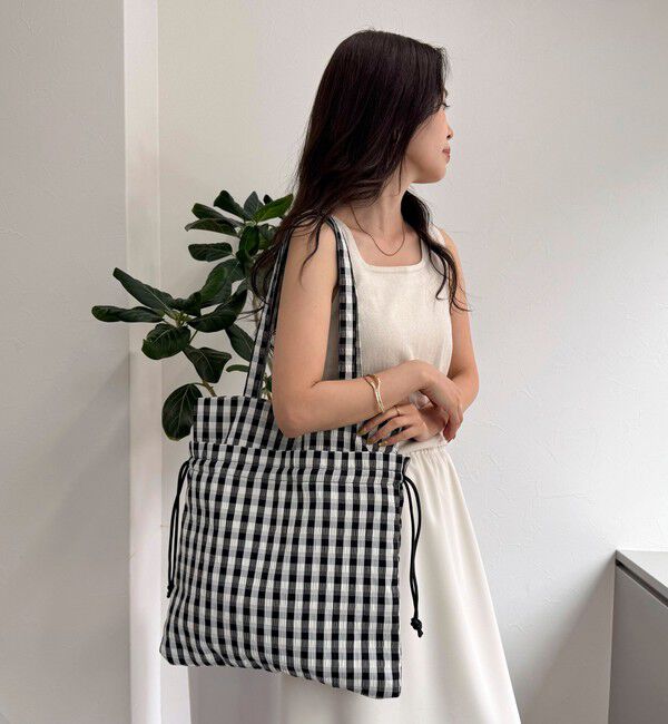 fredy emue「サッカーアウトポケットトートバッグ」|トートバッグ|