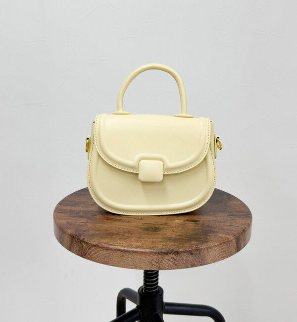 fredy emue「ソリッドカラーポシェット」|ショルダー・メッセンジャー|