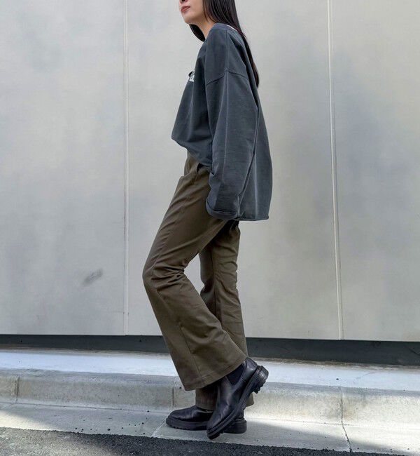 fredy emue「ストレッチフレアパンツ」|チノ|